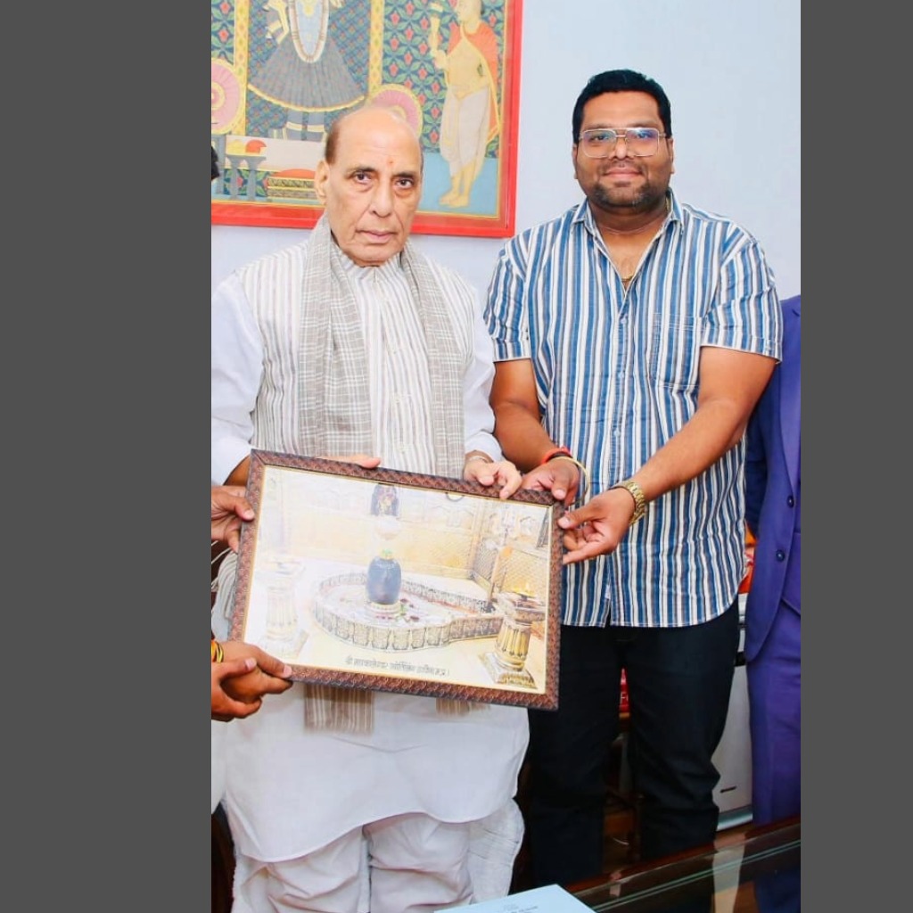 Vishal Singh Thakur at tech office